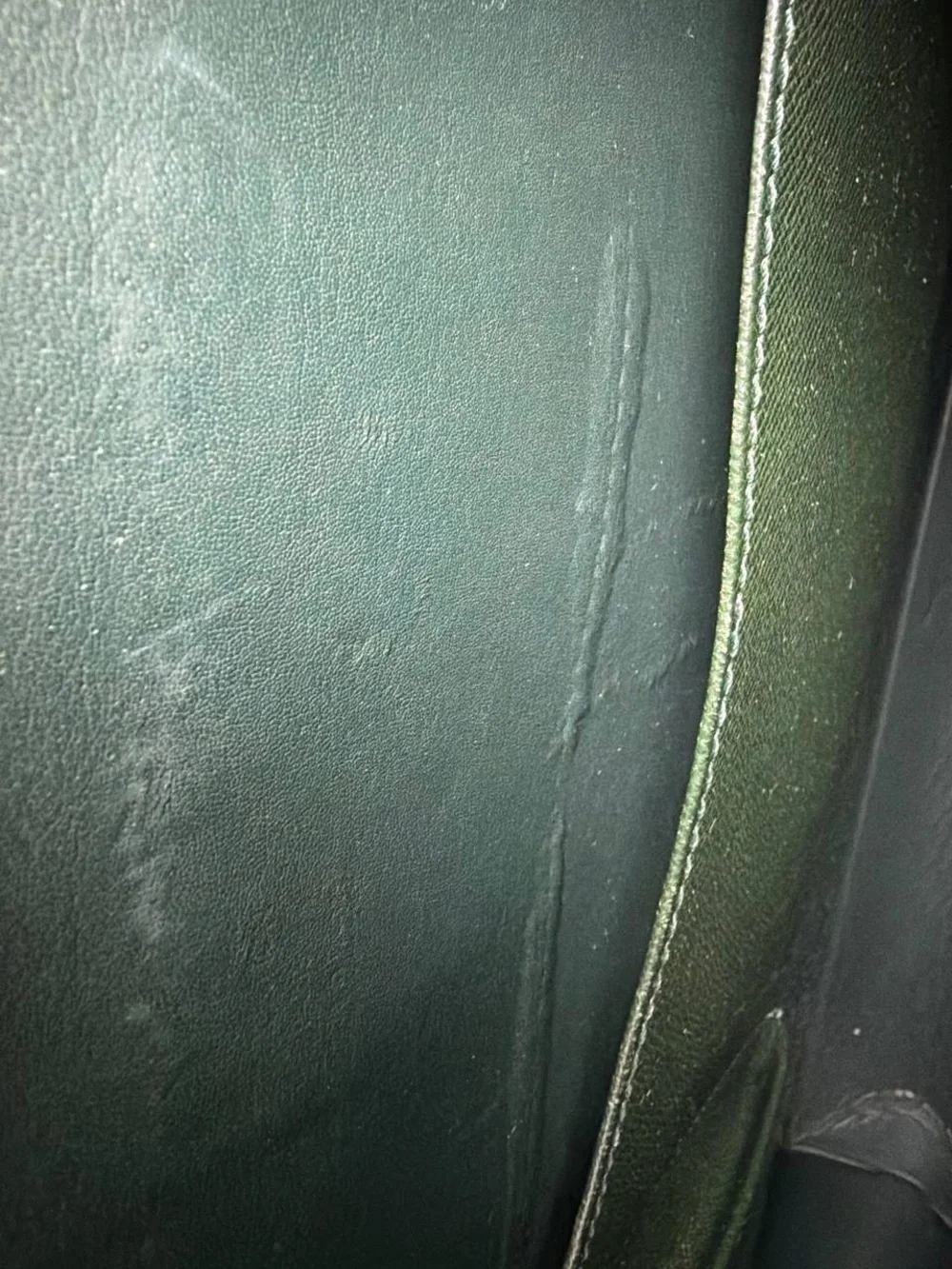 Louis Vuitton Porte-Documents Green Taiga Leather Business Bag